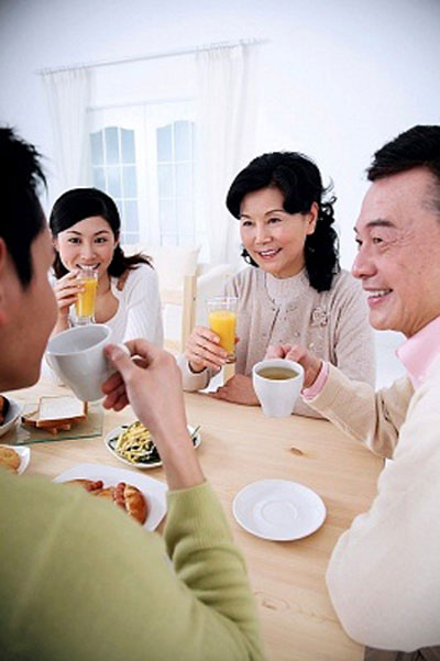 “Khách” bên vợ