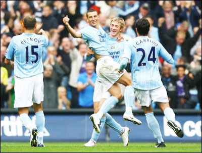 Cuộc chiến của các đội bóng Anh