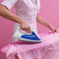 Mách bạn: Mẹo chữa quần áo là bị cháy