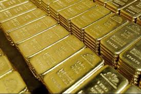 Giá vàng lao dốc, tuột mốc 1.700 USD