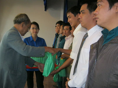 Hoạt động nhân ngày thành lập Quân đội nhân dân Việt Nam (22-12)