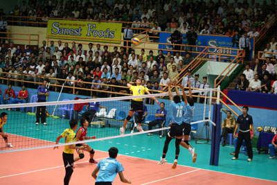 Các cầu thủ Sanest Khánh Hòa đang đứng trước cơ hội lớn lần thứ 2 đăng quang ngôi vô địch.