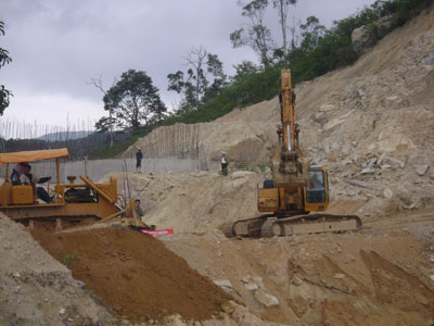 Thi cong hồ chứa nước Tiên Du