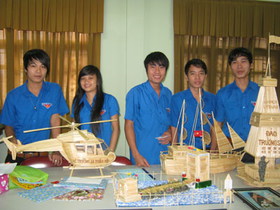 Đảo xa trong trái tim tuổi trẻ