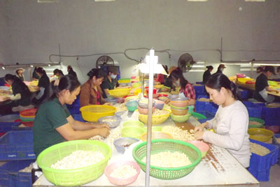 Vui buồn chuyện thưởng Tết