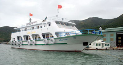 Tàu du lịch King Yacht do Viện Công nghệ chế tạo tàu thủy thuộc Trường Đại học Nha Trang sản xuất