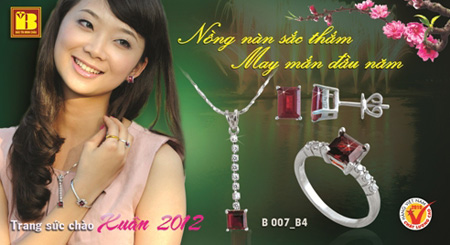 Bộ sưu tập trang sức mừng xuân