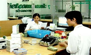 Ngân hàng lớn rục rịch hạ lãi suất cho vay