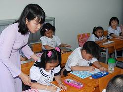 Hướng dẫn thực hiện chế độ phụ cấp thâm niên đối với nhà giáo