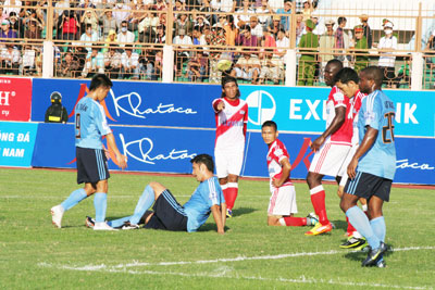 Khatoco Khánh Hòa lại thua trên sân khách