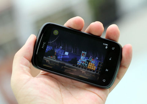 Martphone tầm thấp đua giá cạnh tranh