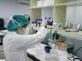 Pháp thử nghiệm thành công vắc-xin chống bệnh Alzheimer