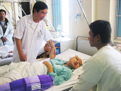 Phẫu thuật thành công một ca vỡ dị dạng mạch máu não trên sản phụ có thai 36 tuần