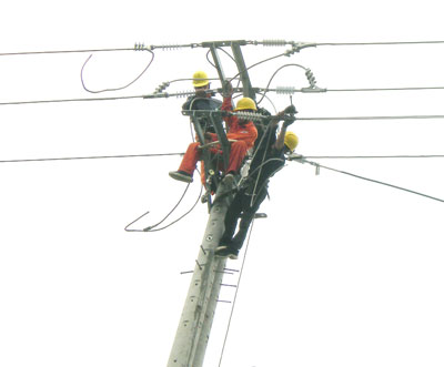 Vẫn là câu chuyện về ý thức của doanh nghiệp và người lao động