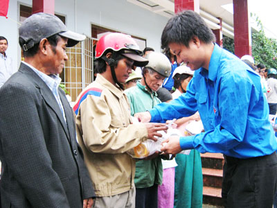 Hiệu quả thiết thực từ 2 phong trào hành động lớn của Đoàn