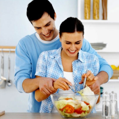 Phía sau cuộc hôn nhân hoàn hảo…