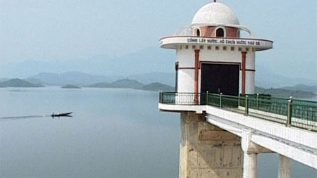 Lắp camera tại các hồ chứa lớn