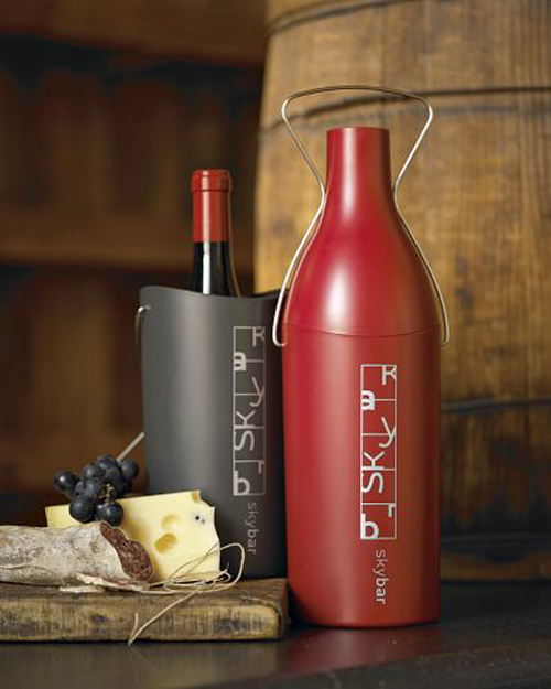 Mẫu chai đầy phong cách để đựng và giữ lạnh sâm banh