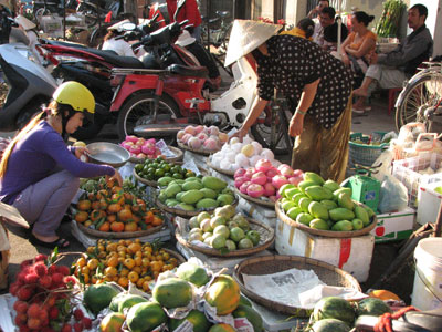 Một số loại trái cây tăng giá do cung giảm, cầu tăng.