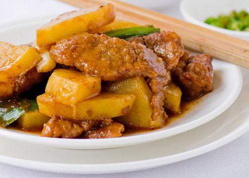 Món ăn: Lạ miệng với thịt rang khoai tây
