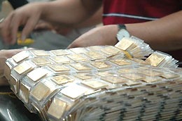 Chấm dứt hình thức giữ hộ vàng trả lợi tức