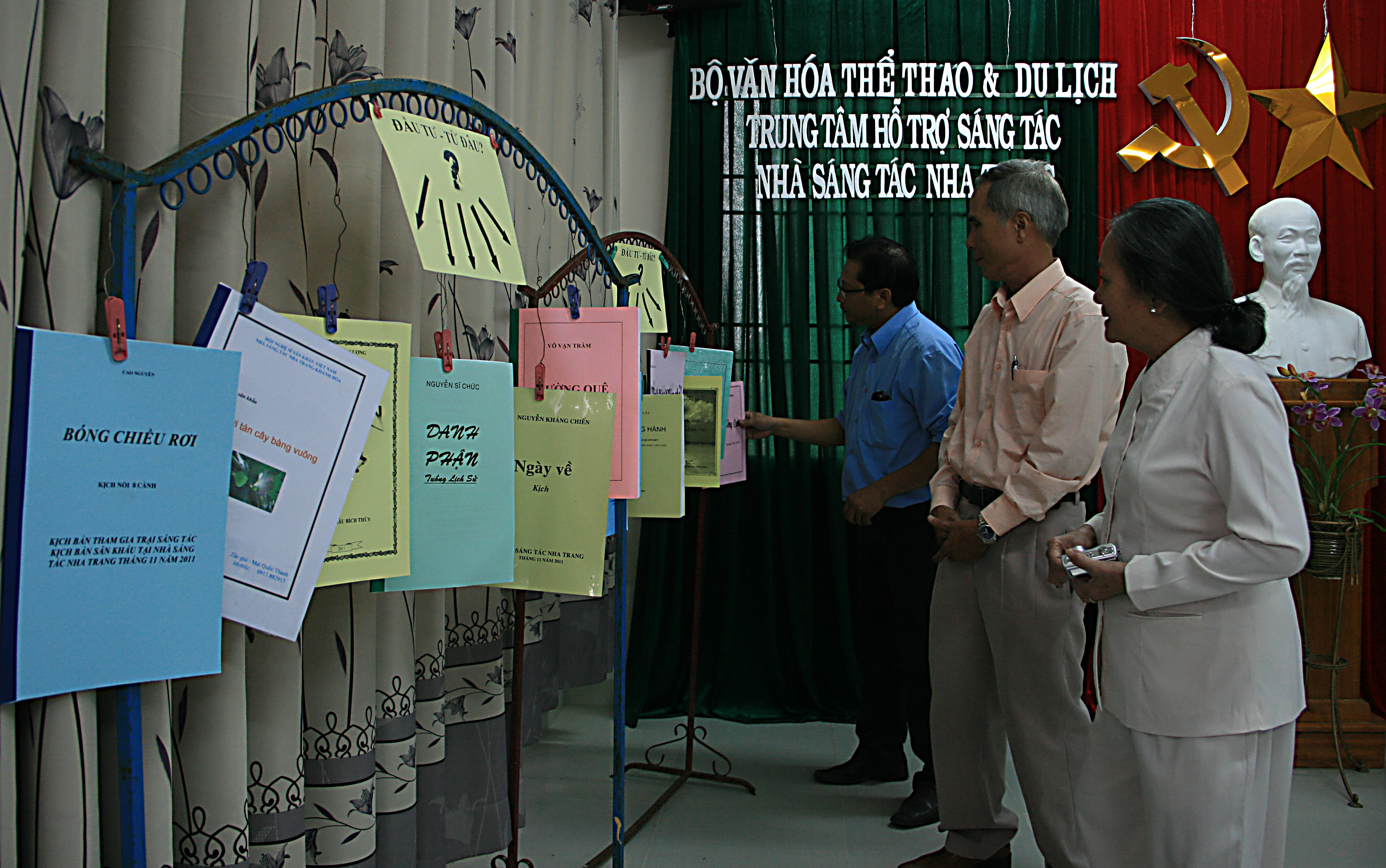 Còn nhiều khó khăn