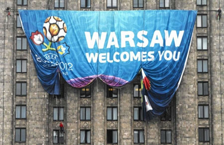 UEFA kiếm lời 1,6 tỉ USD nhờ Euro 2012