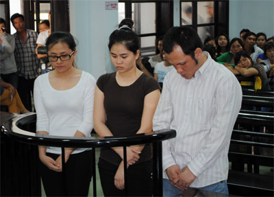 Cô giáo tương lai đi… bán ma túy