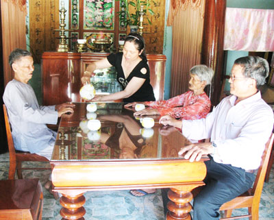 Nếp sống đẹp ở một gia đình truyền thống