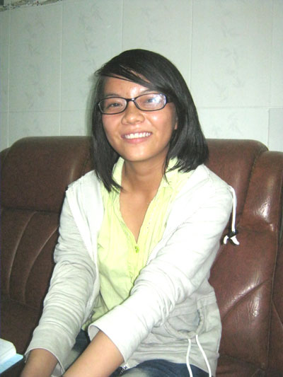 Nữ thủ khoa giàu nghị lực