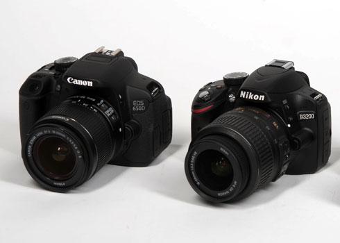 650D và D3200 là hay model thuộc dòng DSLR entry-level mới nhất của Canon và Nikon.