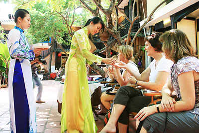 Chuyện không bao giờ cũ