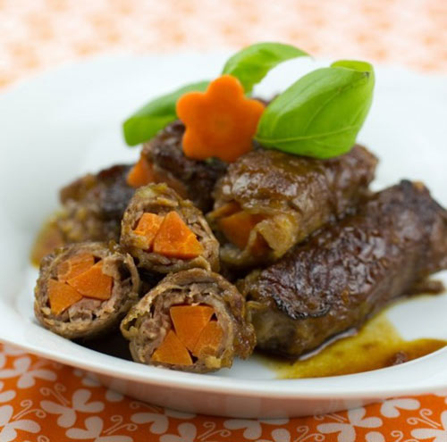 Món ăn: Thịt bò cuộn cà rốt đầy hấp dẫn