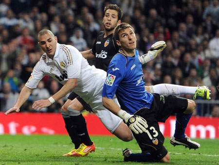 Real Madrid đối đầu Valencia ngày khai mạc La Liga