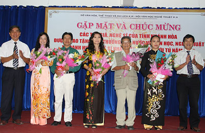 Vinh danh các tác giả, nghệ sĩ đạt giải thưởng Nhà nước, danh hiệu Nghệ sĩ Nhân dân, Nghệ sĩ Ưu tú