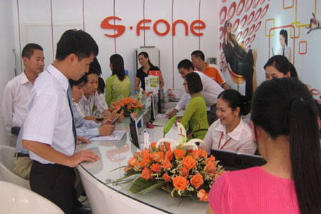 S-Fone đang nỗ lực trụ hạng trên thị trường di động.