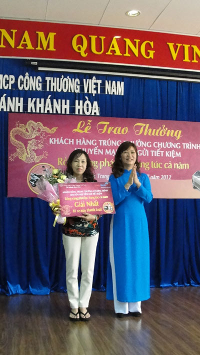 Trao giải cho 58 khách hàng trúng thưởng