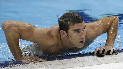Giành 19 huy chương Olympic, Phelps trở thành "bất tử"