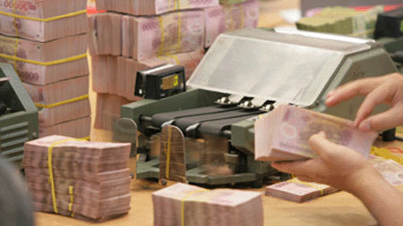 Đến 25-7, dư nợ tín dụng tăng 0,57%