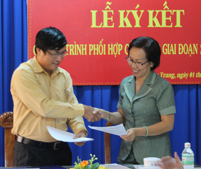 Ký kết chương trình phối hợp công tác giai đoạn 2012 - 2014