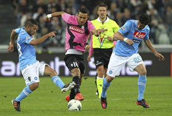 Sẽ có 6 trọng tài bắt trận siêu cúp Italy trên đất Trung Quốc