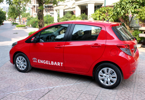 Toyota Yaris thế hệ mới đầu tiên về Việt Nam