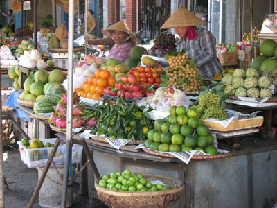 Người tiêu dùng thấp thỏm lo