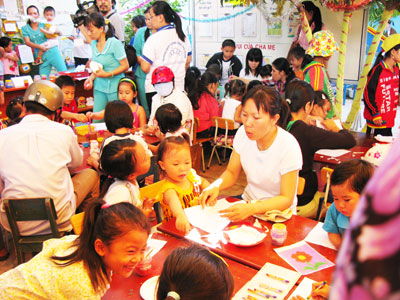 137/176 trường mầm non có tổ chức ăn