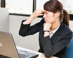 Mách bạn: Mẹo bảo vệ mắt khi ngồi máy tính