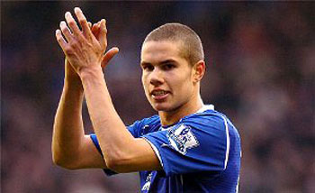 Man City tái khởi động kế hoạch mua sắm