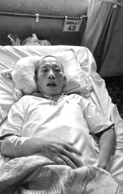 Mong sớm có thẻ bảo hiểm y tế để điều trị lâu dài