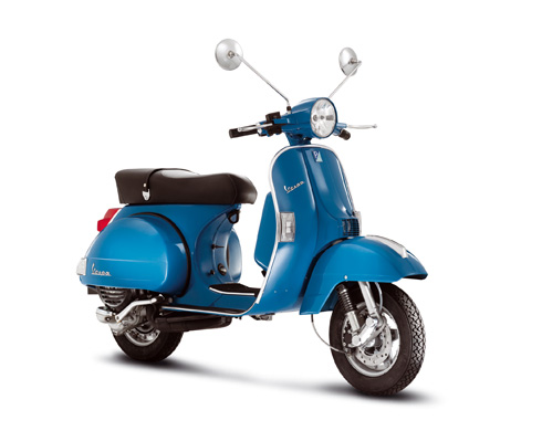 Vespa PX125 có giá gần 123 triệu đồng tại Việt Nam