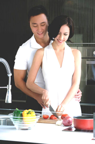 Tự mình đeo… “gông”!