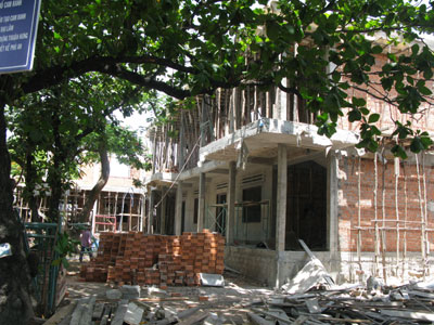 Nhiều trường, lớp được xây mới